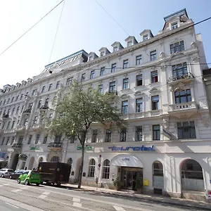 4* Отель Brauhof